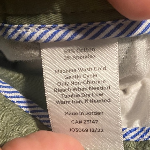 Talbots Women’s Size 12 Relaxed Olive Chinos 98% Cotton - Picture 7 of 7